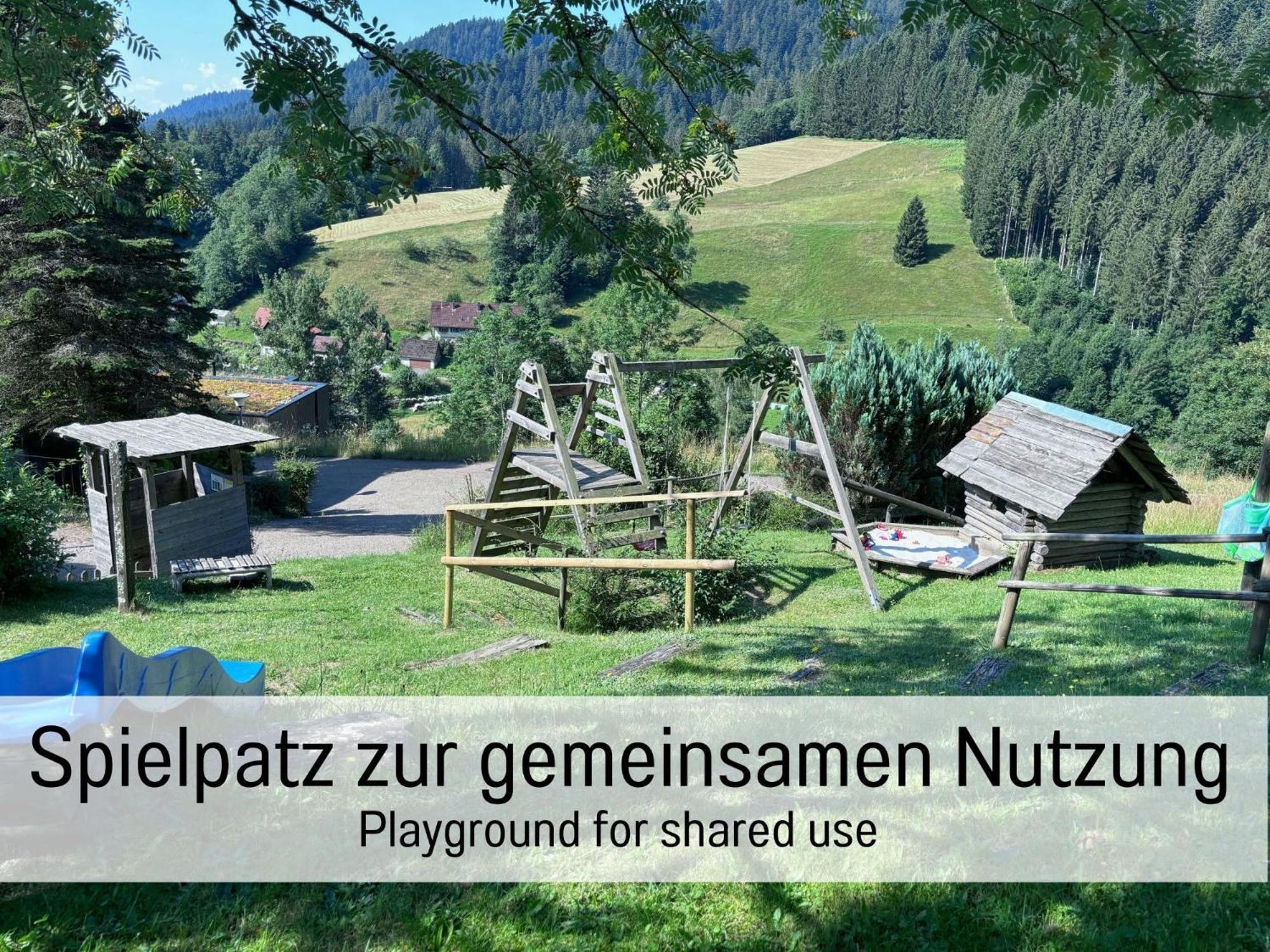 Ferienhaus Huettenchalet Waldschatz *